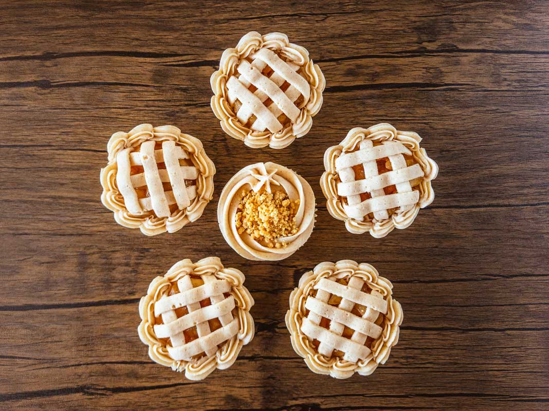 apple-pie-cupcakes-1-1068x800