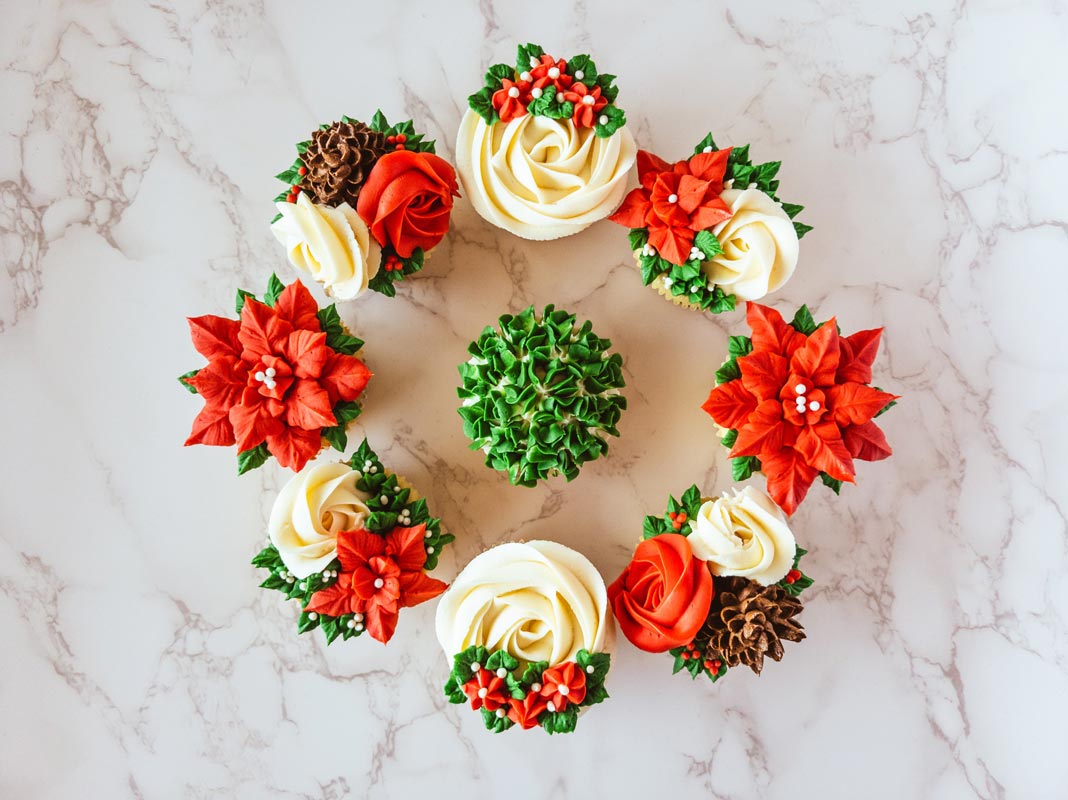 christmas-cupcakes-2-1-1068x800