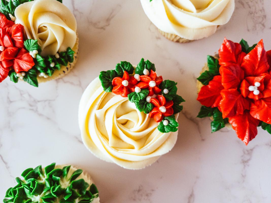 christmas-cupcakes-2-6b-1068x800